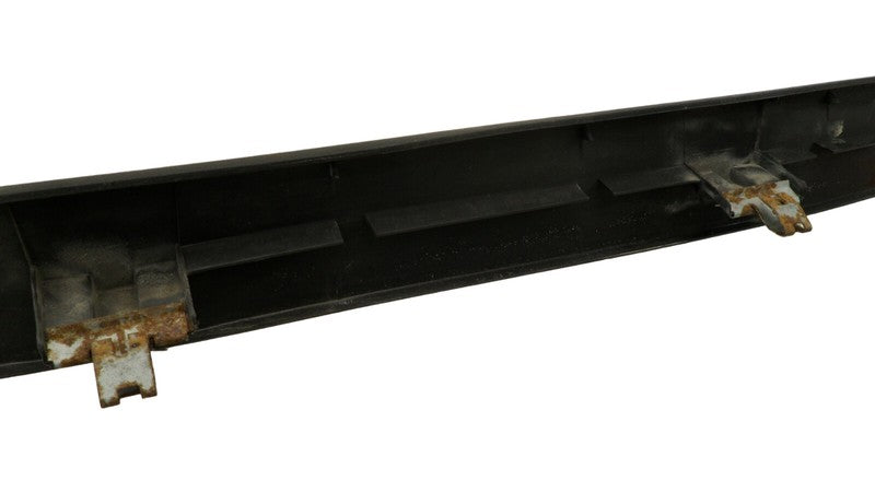 F8VB5402348 2003-2011 Lincoln Town Car Front Right Door Sill Plate Used OEM Black