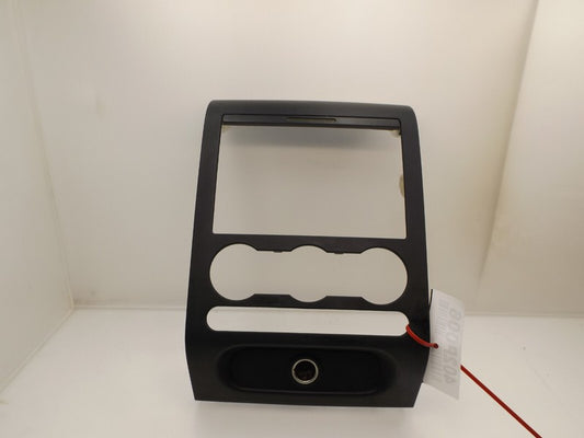 4L3Z1504302AAA 2004-2008 Ford F-150 Instrument Panel Bezel 4L3Z1504302AAA / 4L302AL3JA6