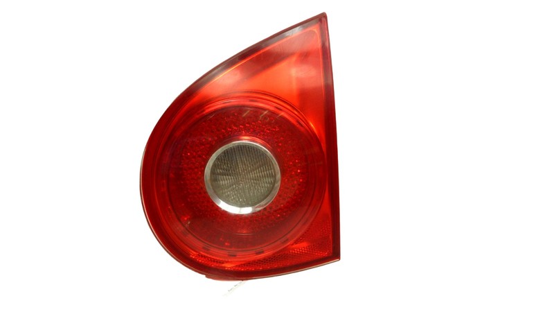 1K6945094E 2006-2009 Volkswagen Rabbit Passenger RR Tail Light Assembly Used 1K6945094E OEM