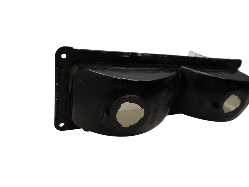5976837 1995-1999 Chevrolet K1500 Driver Turn Signal Assembly Used OEM 12-1450B