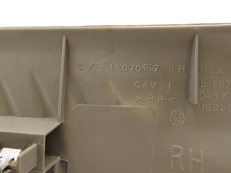 15177090 1998-2005 Oldsmobile Bravada Passenger RH Door Sill Trim Used OEM 15070459