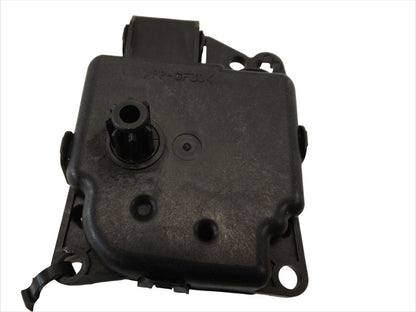 8679001 Chrysler Town &amp; Country HVAC Blend Door Actuator 8679001 OEM USED