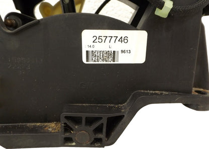 25983140 2005-2010 Pontiac G6 Automatic Shifter Assembly Used OEM 2577746