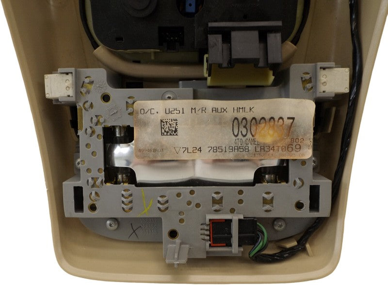 6L2Z78519A70AAA 2006-2010 Mercury Mountaineer Overhead Dome Light / Climate Control Used OEM