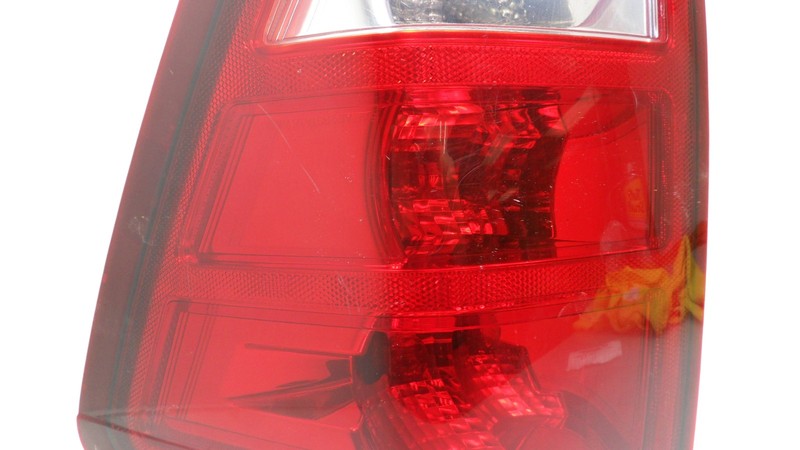 55156615AG 2005-06 Jeep Grand Cherokee Passenger RR Tail Light Assembly Used 55156615AG OEM
