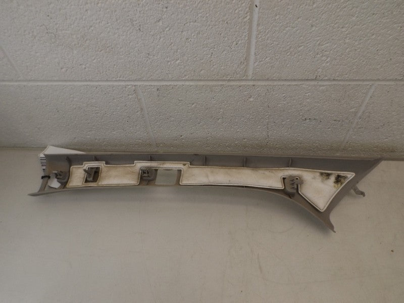 5L847803512AKW 2005-2006 Mazda Tribute FR Body A-Pillar Trim Panel Used 5L847803512AKW OEM