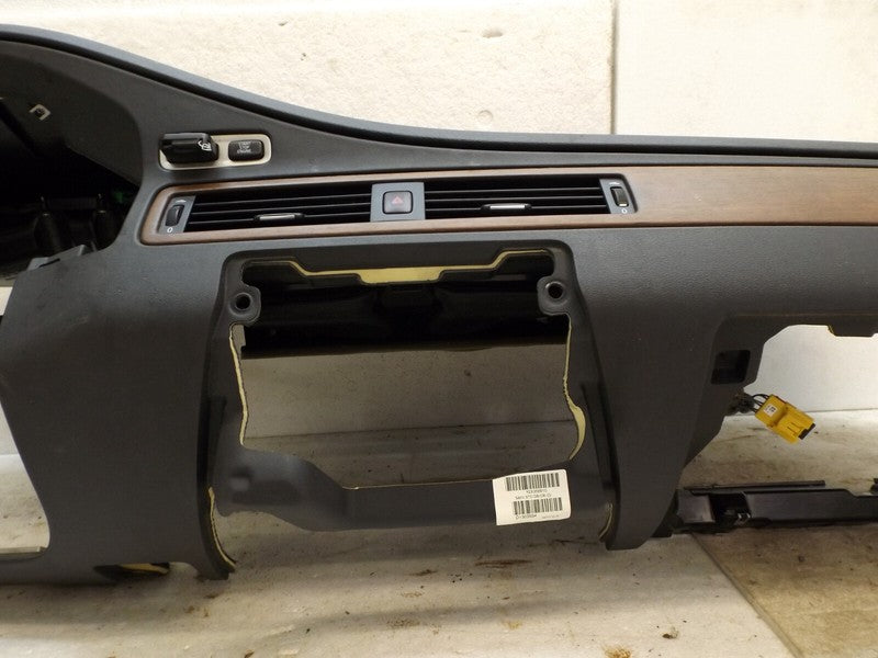 39891814 2010-2016 Volvo XC70 Dashboard Panel Assembly Used OEM 39891814