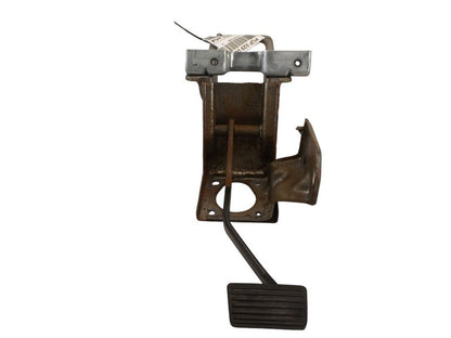 1998-2005 Oldsmobile Bravada Brake Pedal Assembly Used OEM