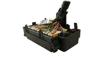 646-0000 2007-2010 Lincoln MKX Fuse and Relay Center 3.5L Used 646-0000 OEM