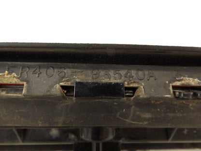 15170955 1999-2006 GMC Yukon XL 1500 Rear Center High Brake Light Used 15170955 OEM