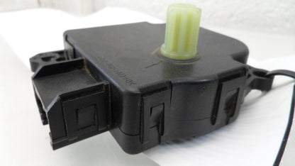 545250008 2015-2018 Dodge Grand Caravan HVAC Air Inlet Door Actuator Used 545250008 OEM