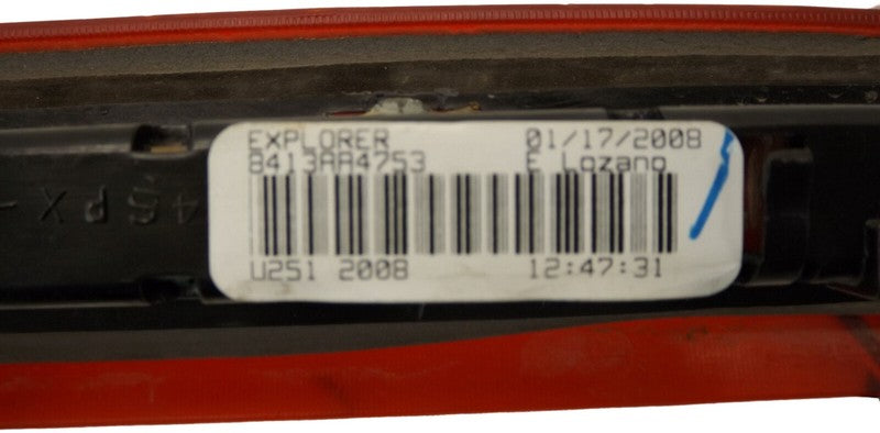 2006-2010 Mercury Mountaineer Rear Center Third Brake Light Used OEM 8413AA4753
