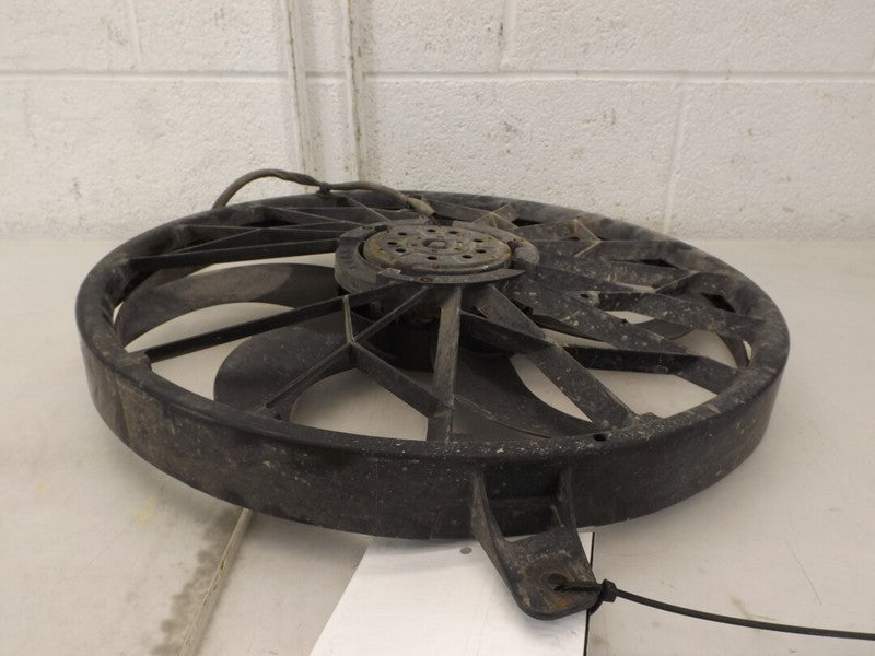 52079528AD 1999-2004 Jeep Grand Cherokee Engine Cooling Fan Assembly Used OEM 52079528AB