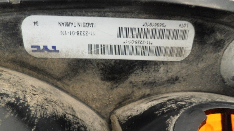 TA8731040 1995-1996 Mazda B3000 Driver FL Tail Light Used TA8731040 OEM