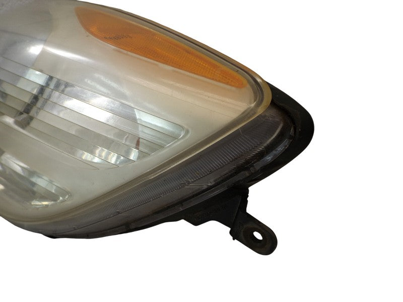8113052611 2007-2011 Toyota Yaris Passenger FR Headlight Used OEM 8113052611 