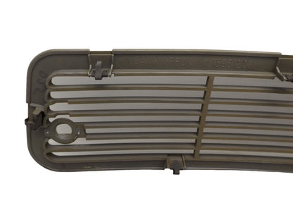 15039948 1997-2008 GMC Safari Windshield Defroster Vent Grille Used OEM 15961203