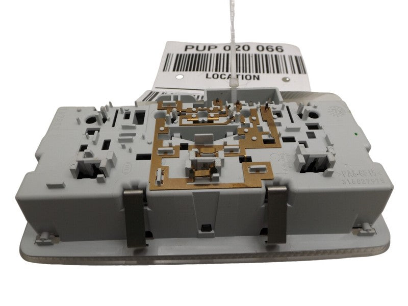 9039774 2010-2017 Chevrolet Equinox Dome Light Assembly Used OEM 9039774