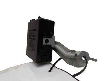 89769-47010 2004-2009 Toyota Prius Suspension Tire Pressure Monitor Module Used OEM 89769-47