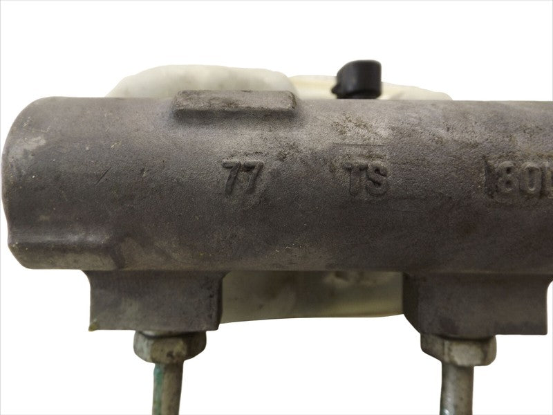 18019459 2004-2009 Cadillac SRX Brake Master Cylinder 3.6L Used 10367562 OEM