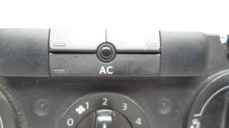 1K0820047HR 2006-2009 Volkswagen Rabbit HVAC Temperature Control Panel Used 1K0820047HR OEM