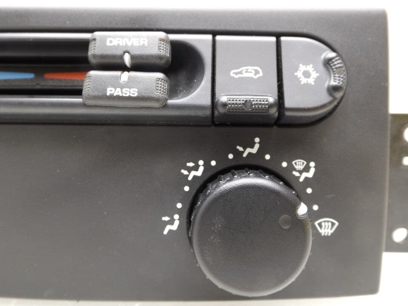 5005064AJ 2004-2008 Chrysler Pacifica Climate Control Panel Used OEM 05005460AB