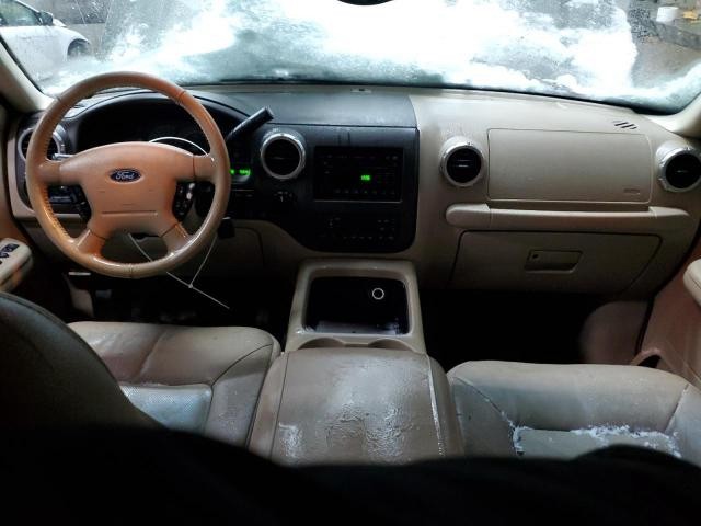 2L1Z13404AB 2003-2006 Ford Expedition Driver FL Tail Light Assembly Used 2L1Z13404AB OEM