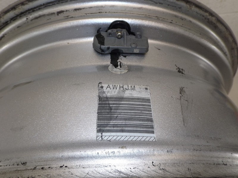 8597707 2010-2017 Chevrolet Equinox 17x7 Aluminum Wheel Rim Used OEM 8597707