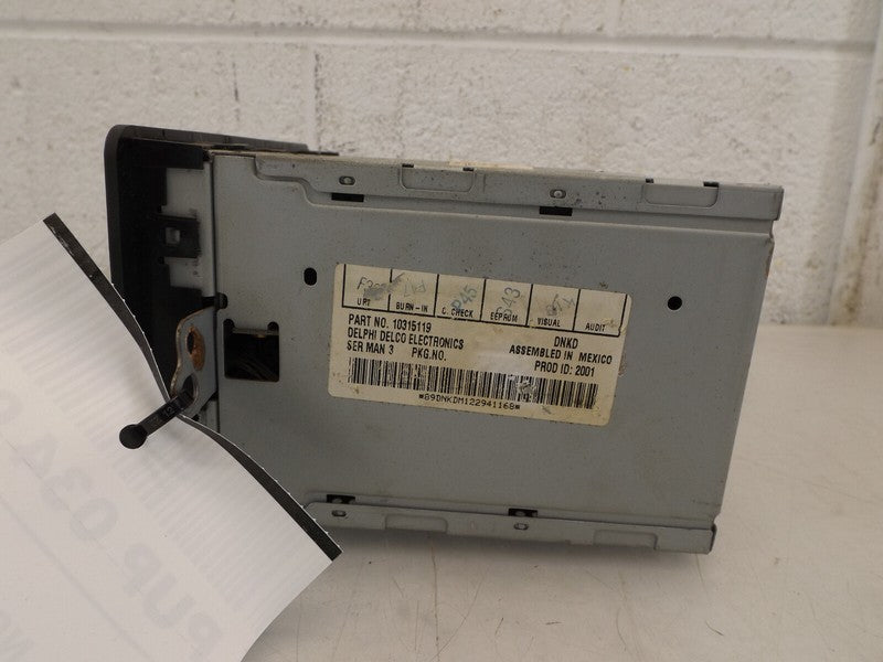16259801 1995-2005 Chevrolet Cavalier Radio Unit Used OEM 10315119