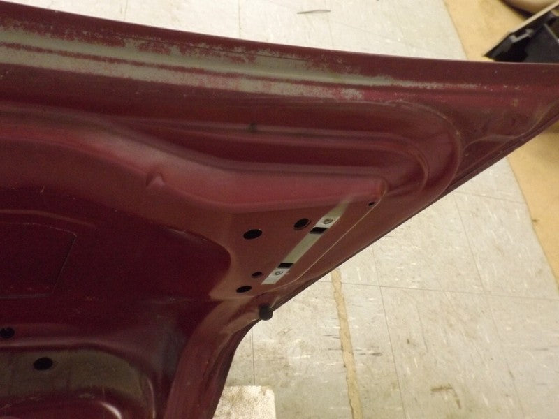 3F1Z5440110AA 2000-2007 Ford Taurus Rear Trunk Deck Lid Used OEM 3F1Z5440110AA 