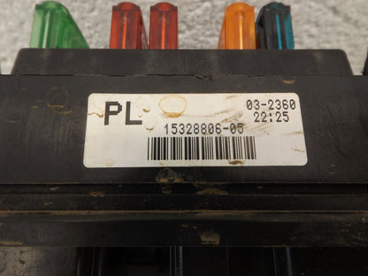 15328806 2000-2002 Chevrolet Silverado Fuse Relay Box Used OEM 12193645 
