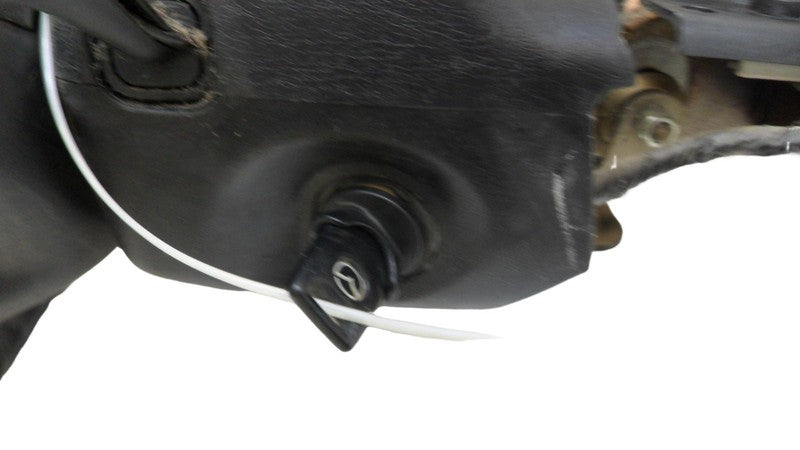 EF9132100A 2005-2006 Mazda Tribute Steering Column Assembly Used EF9132100A OEM