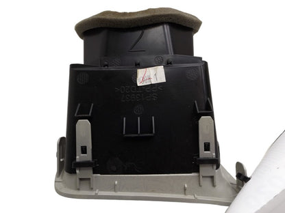 25984539 2010-2017 Chevrolet Equinox Driver LH Dash Air Vent Used OEM 20862307