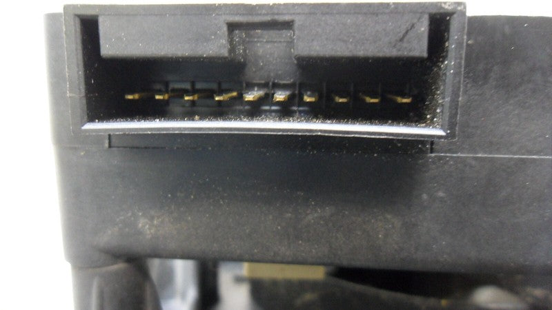 72110AE050 2004 Subaru Outback Heater Core Case 72110AE050