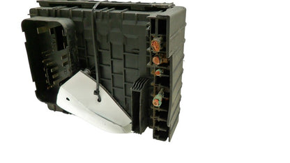 1K0937125A 2006-2009 Volkswagen Rabbit Fuse and Relay Center Used 1K0937125A OEM