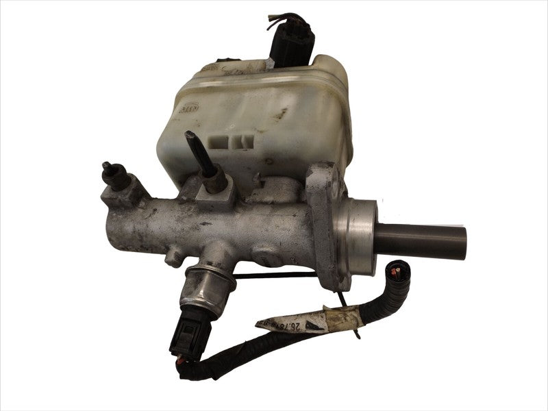 F87Z2004B 2002-2005 Ford Explorer 4.6L Brake Master Cylinder Used F87Z2004B OEM
