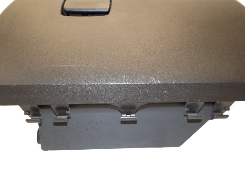 22774183 2010-2017 Chevrolet Equinox Glove Box Assembly Used OEM 15949330