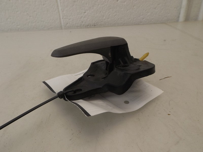 RT76BD1AA 2001-2007 Chrysler Town &amp; Country Passenger FR Interior Door Handle Used OEM