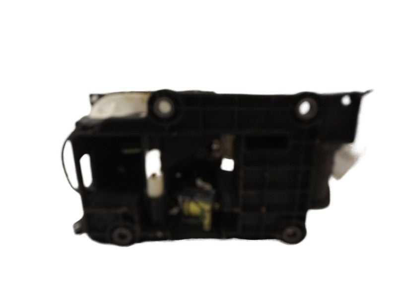 242-0000 2007 Chevrolet HHR Automatic Transmission Shift Lever Assembly Used 242-0000 OEM