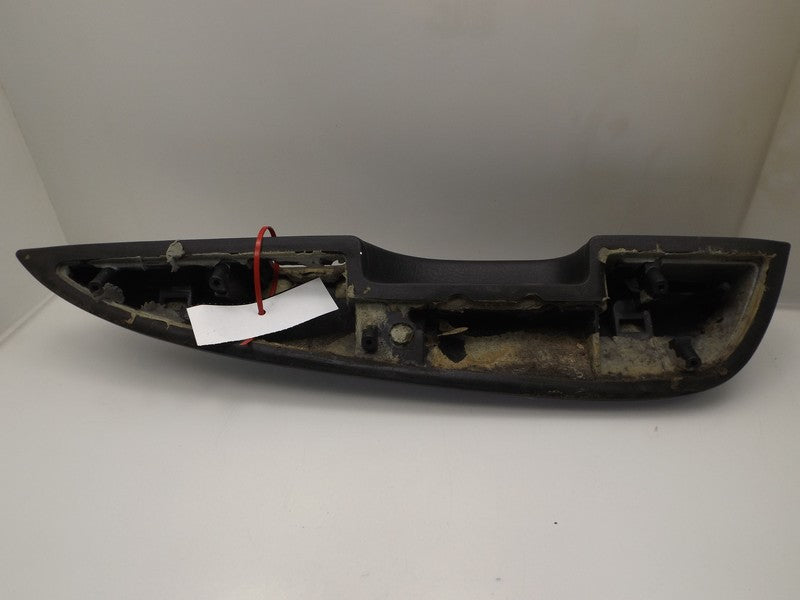 15188941 15079870 2005-2007 Chevrolet Trailblazer Rear Left (Driver) Door Armrest