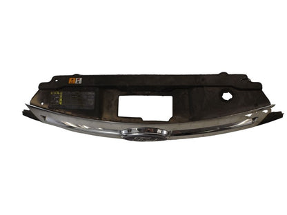 8S4Z8200BA 2008-2011 Ford Focus Front Upper Grille Used 8S4Z8200BA OEM