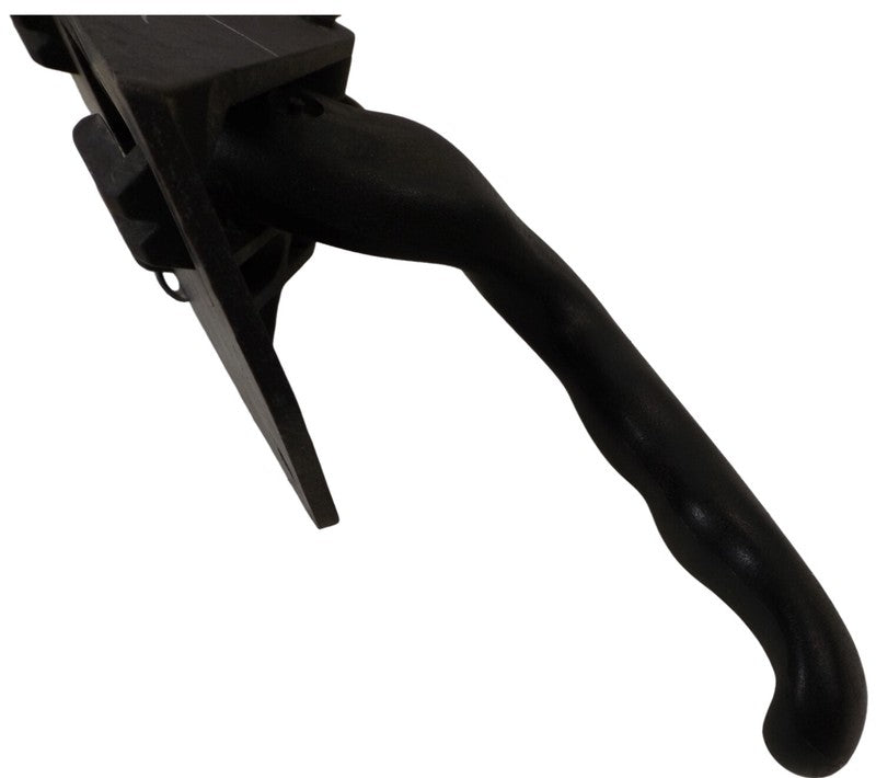 15746474 1999-2006 GMC Sierra 1500 Driver FL Interior Door Handle Used OEM 15746474