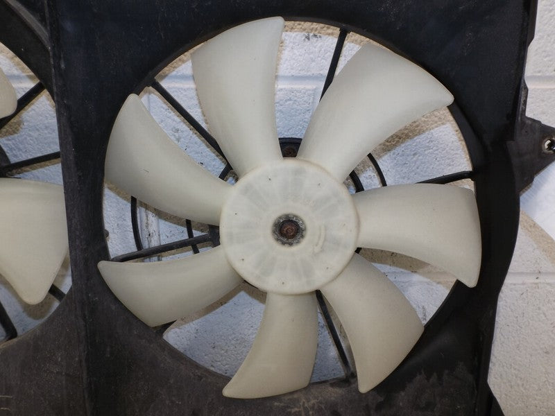 68002778AA 2004-2008 Chrysler Pacifica Radiator Cooling Fan Used OEM 
