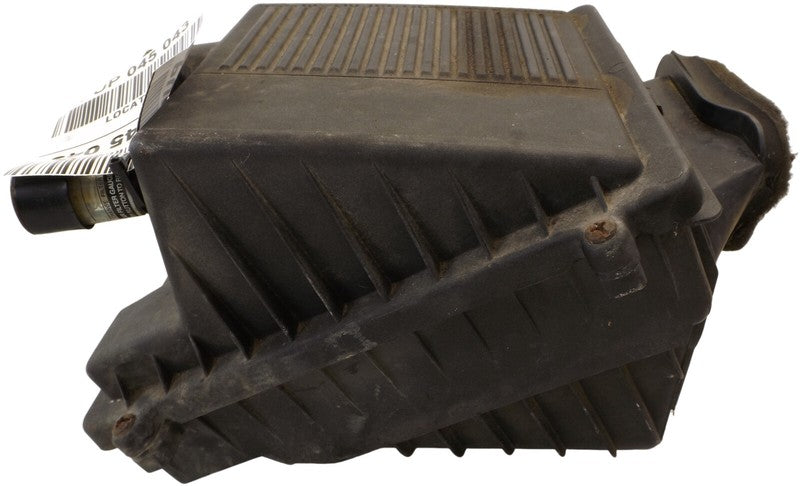 25873812 1999-2006 Chevrolet Silverado 1500 Air Filter Housing Assembly Used OEM 25873812