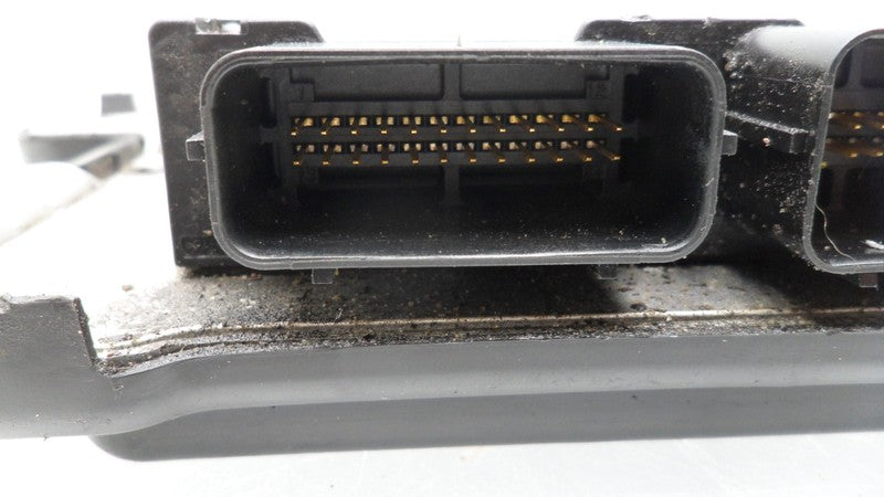 04692024AG 2006 Jeep Grand Cherokee Vehicle Power Control Module Used 04692024AG OEM