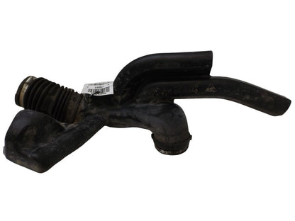 15060999 1999-2006 GMC Yukon XL 1500 Engine Air Intake Hose 6L Used 15769060 OEM