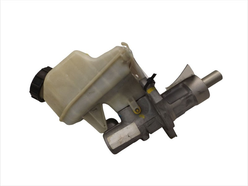 84073180 2012-2016 Chevrolet Cruze  / Verano Brake Master Cylinder 1.4L Used 84073180 OEM