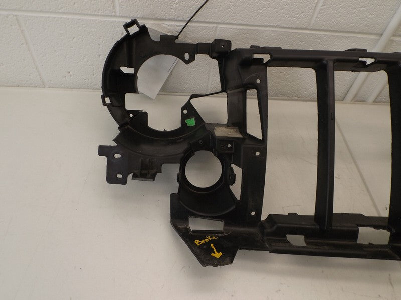 55155800AF 2002-2007 Jeep Liberty Radiator Support Header Panel Used OEM 55155800AF