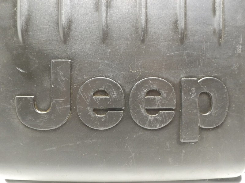 5013461AA 1999-2004 Jeep Grand Cherokee Air Cleaner Cover Used OEM 5013461AA