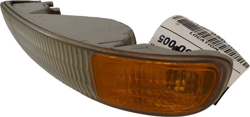15199555 1999-2006 GMC Sierra 1500 Driver FL Parking Light Assembly Used OEM 16524675
