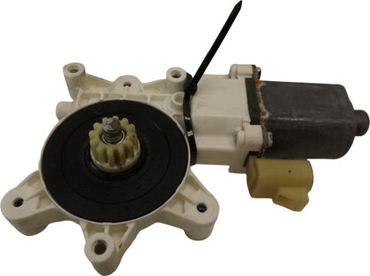 0130822261 2006-2011 Chevrolet Impala Passenger FR Window Motor Used OEM 0130822261